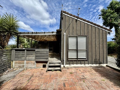 21 Oreil Avenue, West Harbour, Auckland