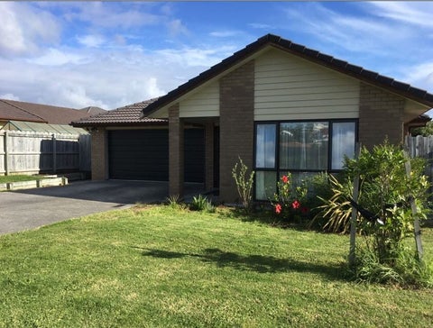 19 Saltwood Street, Red Beach, Red Beach
