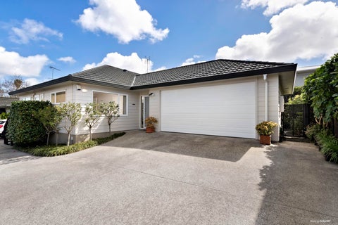 2/73 Vincent Street, Howick, Auckland