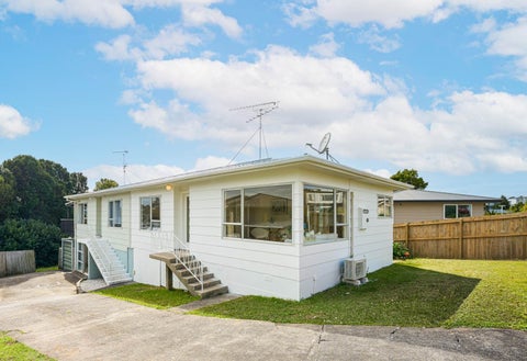1/20 Celeste Place, Totara Vale, Auckland