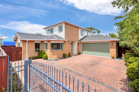 22A Harrington Road, Henderson, Auckland
