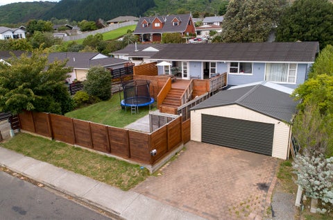 14 Awatea Avenue, Paraparaumu