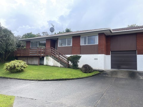 1/15 Sandiacre Way, Browns Bay, Auckland