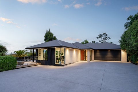 4/17A Eastglen Road, Glen Eden, Auckland
