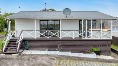 78A White Swan Road, Mount Roskill, Auckland