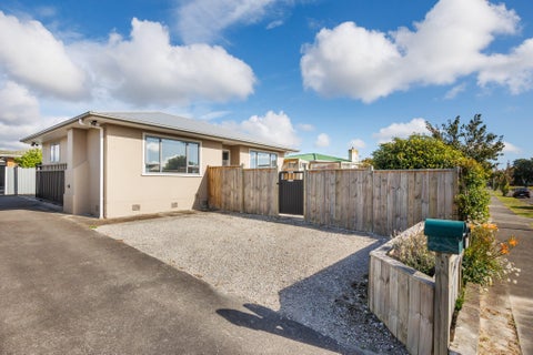12 Somerset Crescent, Highbury, Palmerston North
