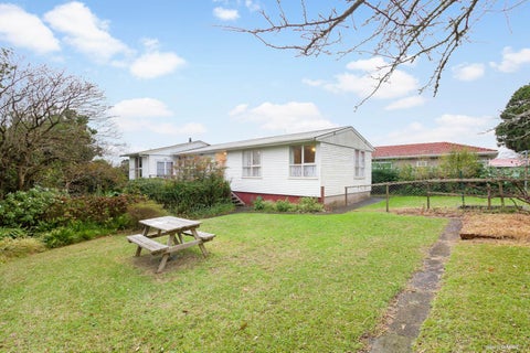 32 Barbary Avenue, Kelston, Auckland