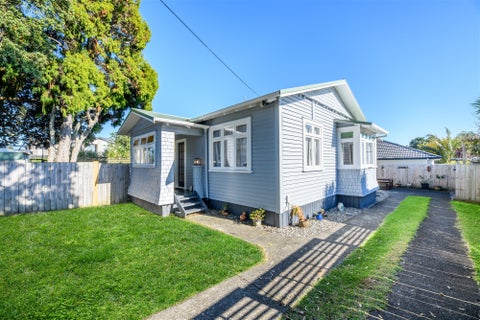 67 Sturges Road, Henderson, Auckland