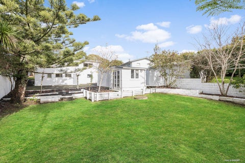 21 Golf Road, New Lynn, Auckland