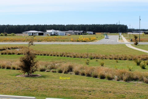 1 Tuaki Street, Pegasus, Pegasus