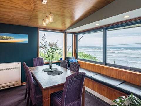 115 The Parade, Paekakariki