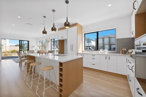 53 Ksenia Drive, Flat Bush, Auckland