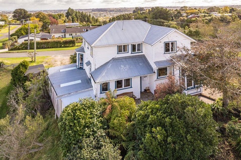 50 Shakespeare Road, Bastia Hill, Whanganui