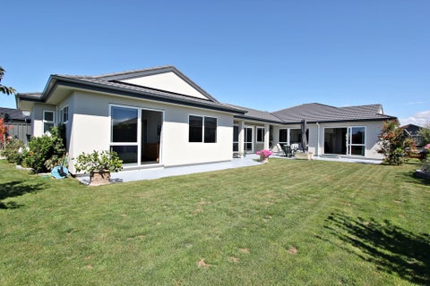 22 Kapiti Drive, Poraiti, Napier