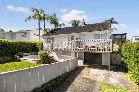 5 Shanaway Rise, Hillcrest, Auckland