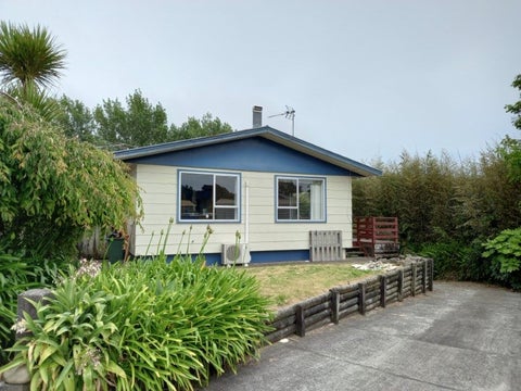 5 Ngarue Place, Waitara, Waitara