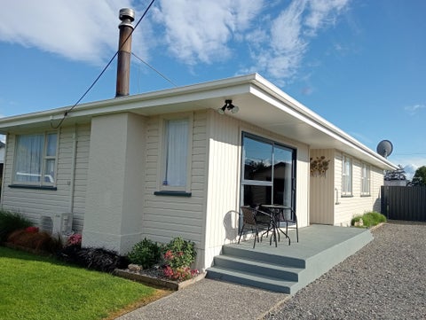4 Carlyle Street, Tuatapere, Tuatapere