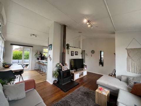 38 Ngata Grove, Trentham, Upper Hutt