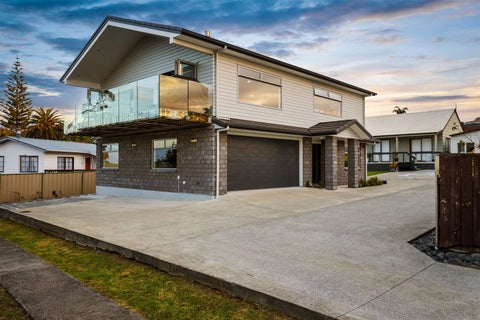 10 Patrice Place, Massey, Auckland