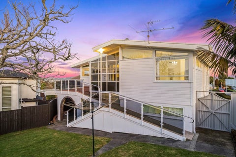 5 Taha Road, Te Atatu South, Auckland
