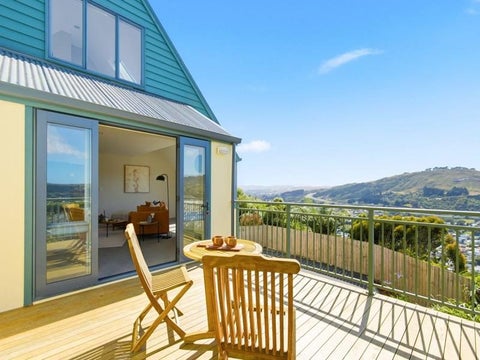 6A Chastudon Place, Tawa, Wellington