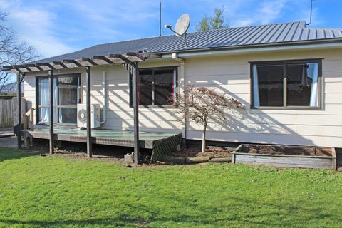 1/74 Aorangi Road, Bryndwr, Christchurch