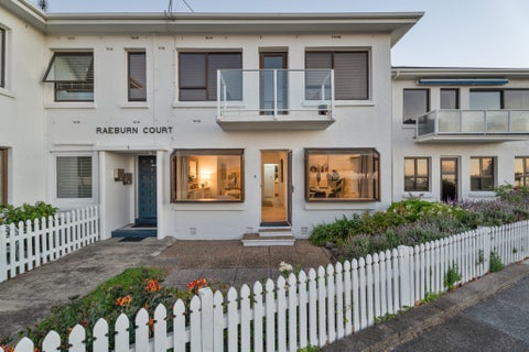 5 Cliff Road, Torbay, Auckland