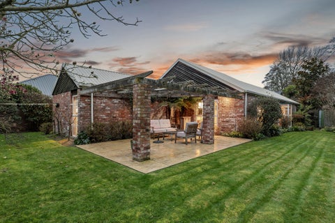4B Rubens Place, Burnside, Christchurch