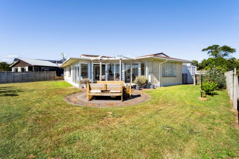 44 Wairau Road, Oakura, Oakura