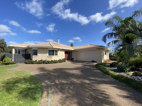18 Waru Nui Court, Orewa, Orewa