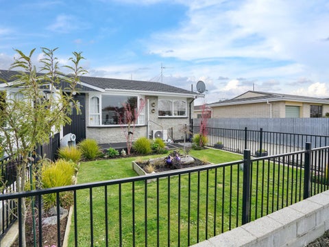 12A Antrim Street, Windsor, Invercargill
