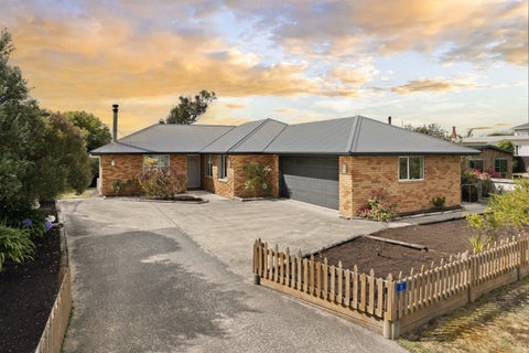 11 Palmer Place, Taieri Beach, Taieri Beach