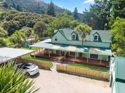 809A State Highway 2, Featherston