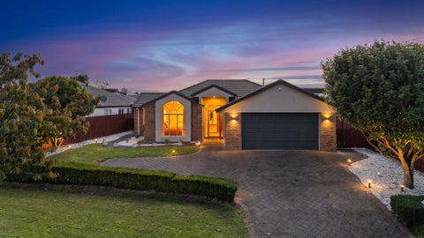 16 Callum Brae Drive, Rototuna, Hamilton