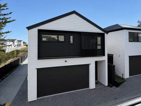 12A Gordon Avenue, Milford, Auckland
