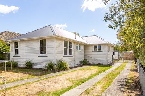 33 Railway Crescent, Masterton