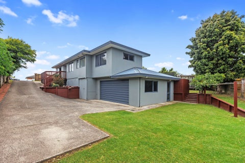 5 Vanderbilt Place, Welcome Bay, Tauranga