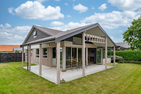 16F William Donald Drive, Solway, Masterton
