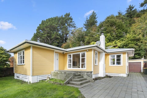 80 Hine Road, Wainuiomata, Lower Hutt
