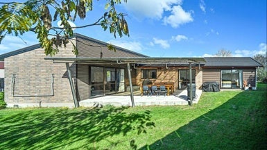 917 Collinge Road, Mayfair, Hastings