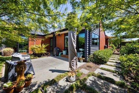8 Jobe Road, Chartwell, Hamilton