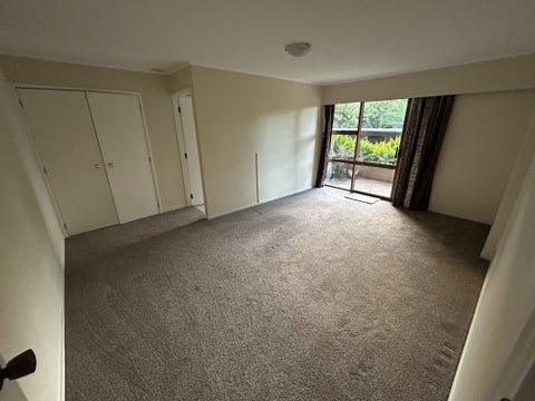 6 Montressor Place, Howick, Auckland