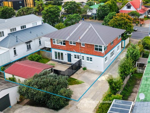 2/9 Esmonde Road, Takapuna, Auckland