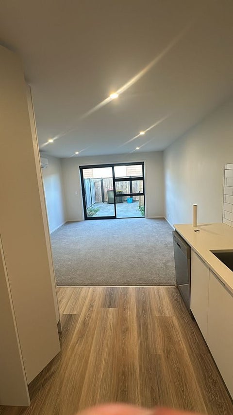 4/372 Stokes Valley Road, Stokes Valley, Lower Hutt