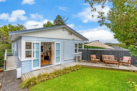 44 Tiri Tiri Road, Birkdale, Auckland