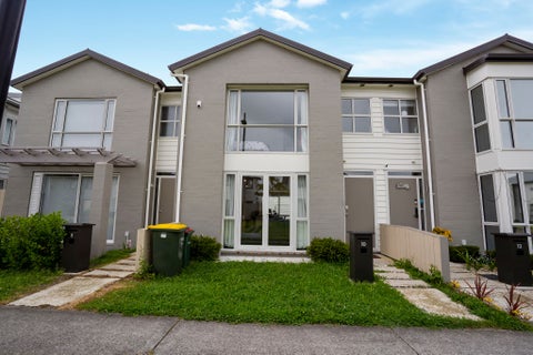 10 Treestump Road, Takanini, Auckland
