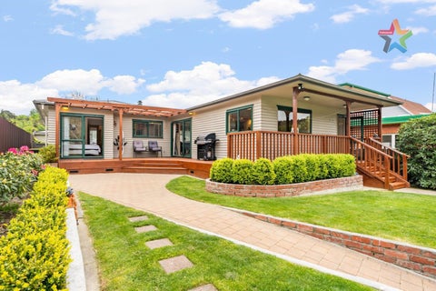 77 Glen Road, Stokes Valley, Lower Hutt