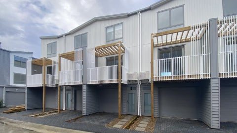 6/2 Moor Avenue, Te Atatu Peninsula, Auckland