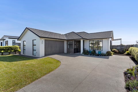 28 Mahutonga Avenue, Beachlands, Auckland