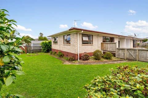 2/162 Queen Street, Pukekohe, Pukekohe